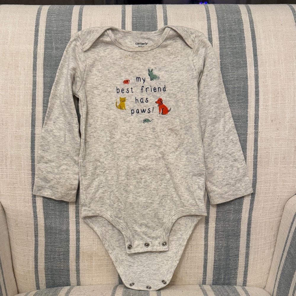 🏖️2/$5🏖️Carter's Light Gray Animal Print Baby Bodysuit